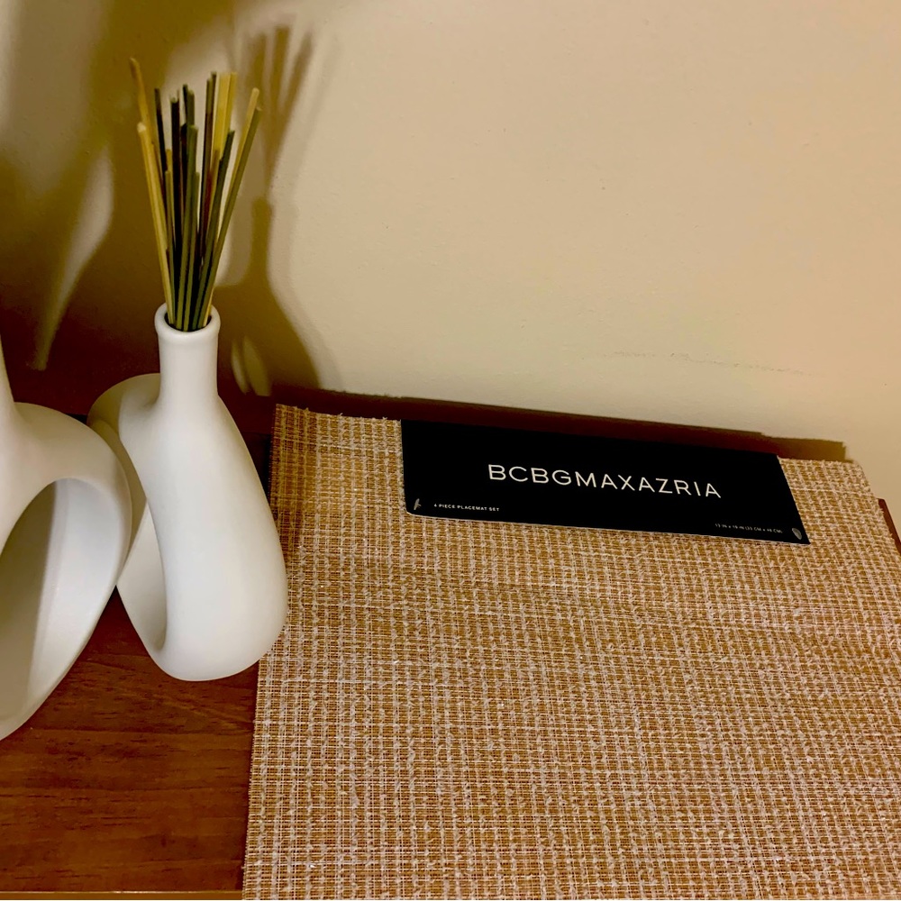 BCBGMAXAZRIA - Champagne Print Kitchen Placemat